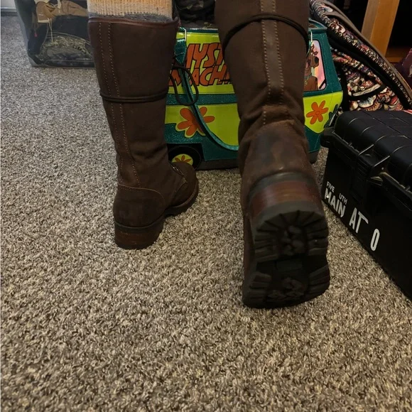 Buffalo Vintage Dark Brown Lace-Up Boots - Picture 6 of 8